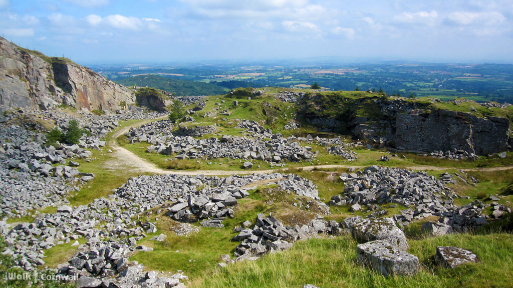 Hurlers Stone Circles walk, Cornwall 