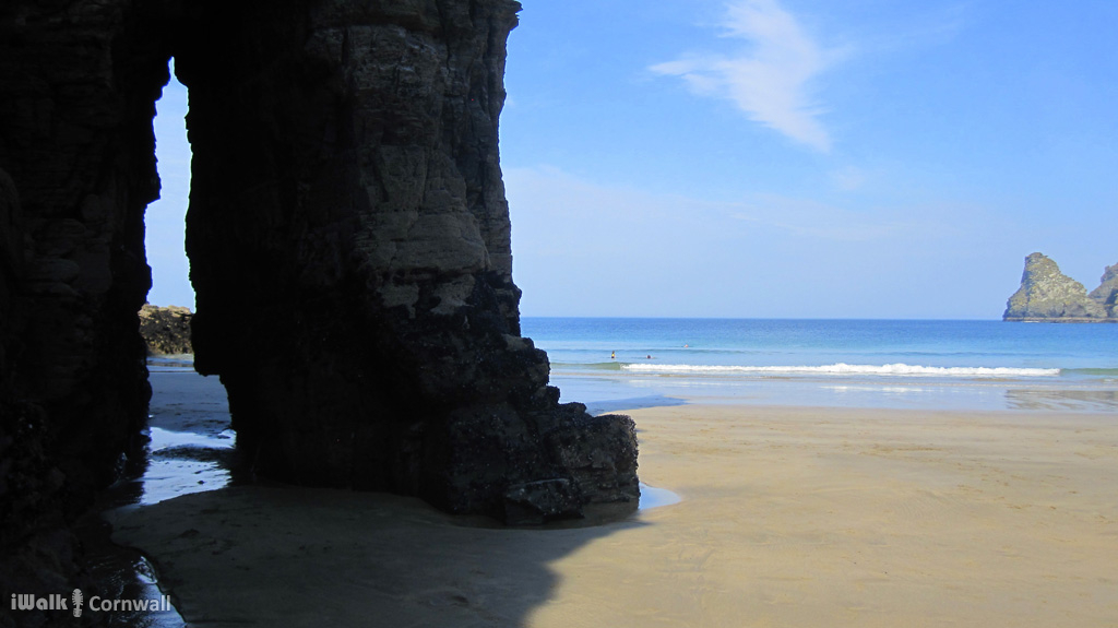 Walks around Bossiney