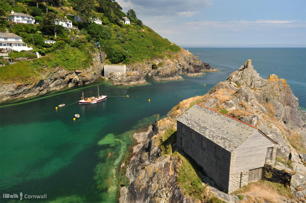 Polperro village and harbour walk