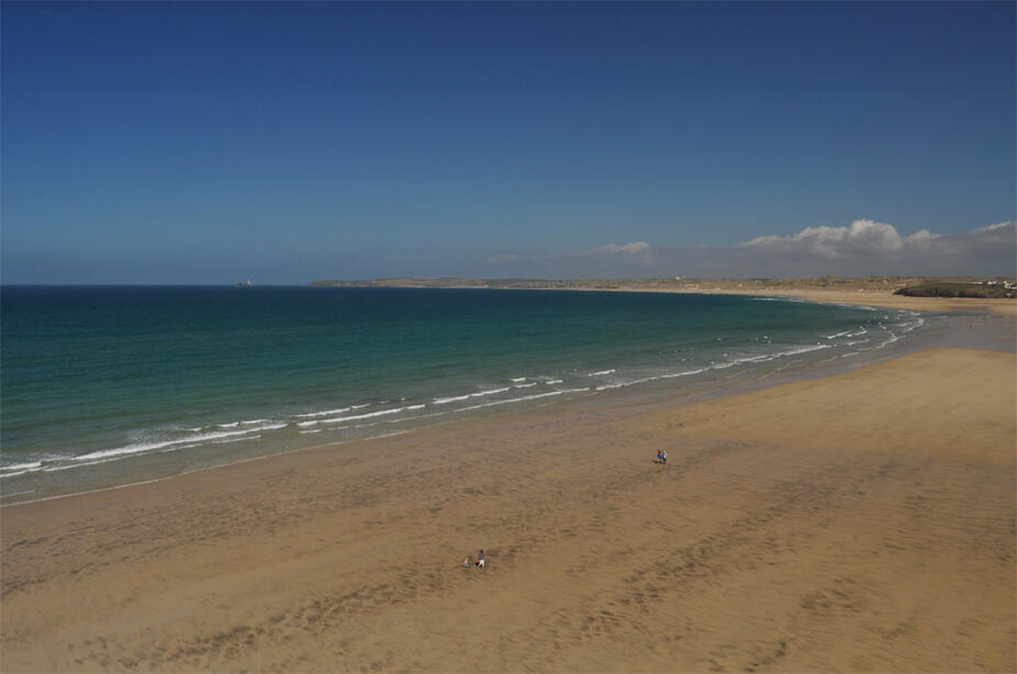 Porth Kidney beach - circular walks